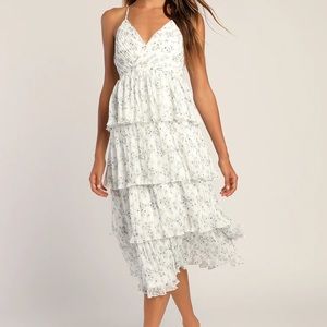 NWT Lulus Floral Tiered Chiffon Dress size S